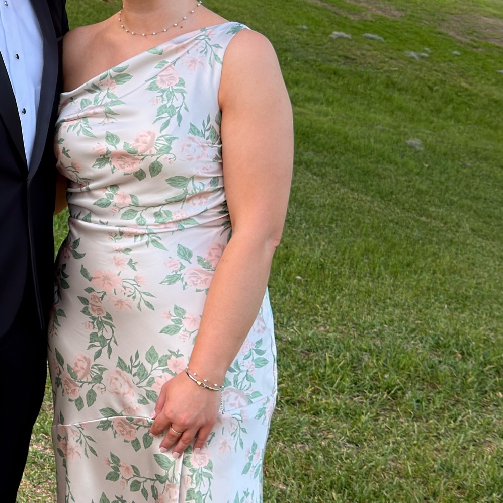 Revlry Bridesmaid Dress  Livvy Satin Floral Print Dress - Soft Champagne Bouquet